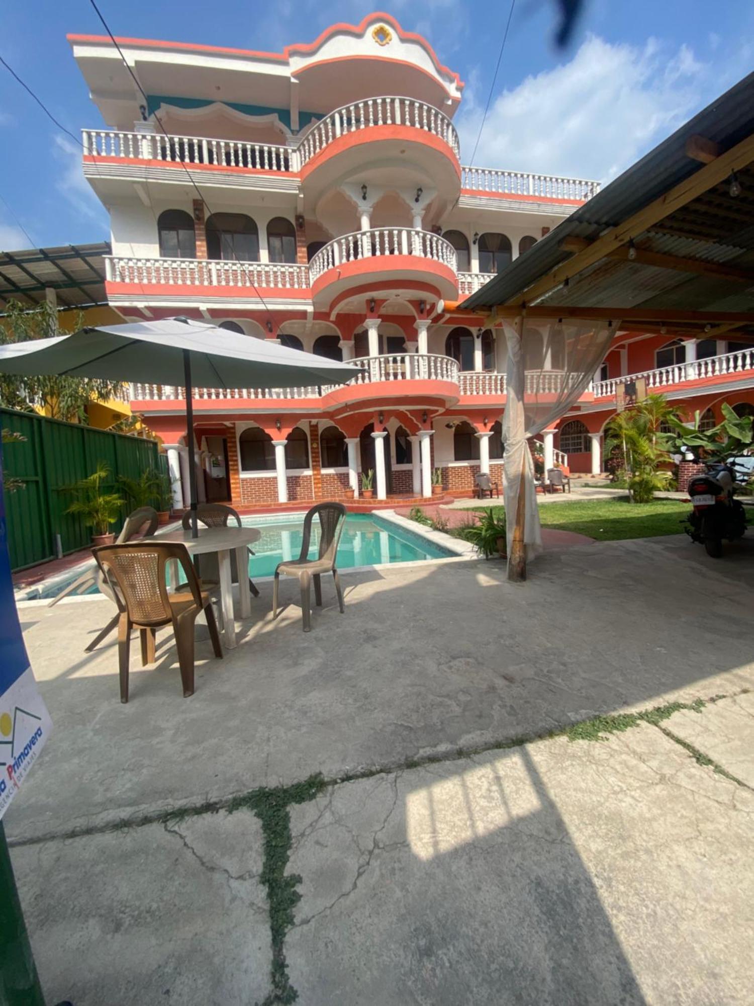 Hotel Posada Gutierrez Panajachel Dış mekan fotoğraf